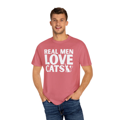 Real Men Love Cats - Shirt